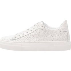 Trampki damskie slip on: Donna Carolina Tenisówki i Trampki geko bianco