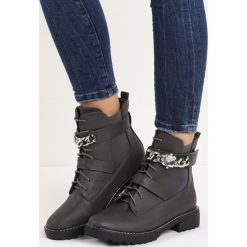 Szare Botki Rock The Beat. Szare botki damskie Born2be, z gumy, rockowe, z paskami. Za 119,99 zł.
