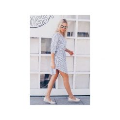 Sukienka Spring. Białe sukienki asymetryczne marki Wow fashion, m, z asymetrycznym kołnierzem. Za 199,00 zł.