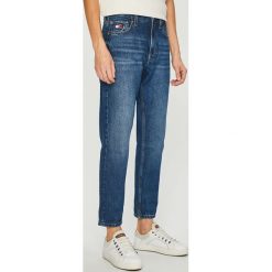 Tommy Jeans - Jeansy Tommy Jeans 6.0. Niebieskie jeansy męskie Tommy Jeans, bez wzorów. W wyprzedaży za 239,90 zł.