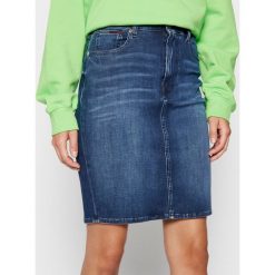 Spódnica jeansowa Tommy Jeans Dyadk DW0DW08132. Niebieskie spódniczki damskie Tommy Jeans, bez wzorów, z elastanu. W wyprzedaży za 269,00 zł.