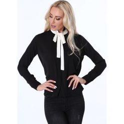 Koszula z wiązaniem czarna MP26004. Czarne koszule damskie marki Fasardi, s, bez wzorów, bez kołnierzyka, bez rękawów. Za 63,20 zł.