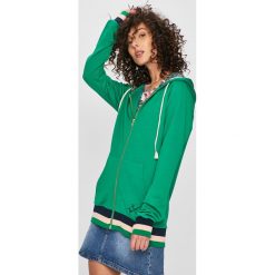 Answear - Bluza Great Escape. Zielone bluzy damskie ANSWEAR, s, z nadrukiem, z bawełny, bez rękawów, z kapturem. W wyprzedaży za 139,90 zł.