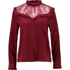 Bluzki asymetryczne: See u Soon RUFFLE COLLAR VICTORIAN Bluzka wine
