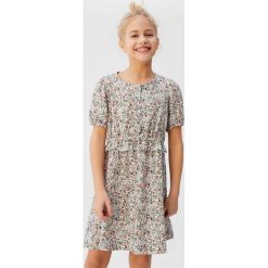Mango Kids - Sukienka dziecięca Carol 110-140 cm. Sukienki dziewczęce Mango Kids, w kwiaty, z wiskozy, z krótkim rękawem, krótkie, mini, rozkloszowane. Za 129,90 zł.