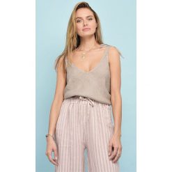 Lniany top w kolorze szarobrązowym. Szare bluzki damskie marki Rodier, bez wzorów, ze lnu, klasyczne, bez kołnierzyka, bez rękawów. W wyprzedaży za 85,95 zł.