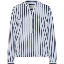 Bluzka w kolorze niebieskim. Niebieskie bluzki damskie Cross Jeans, s, w paski, bez kołnierzyka, bez rękawów. W wyprzedaży za 56,95 zł.