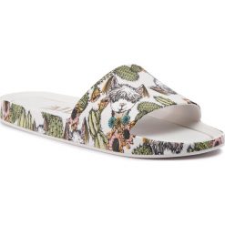 Klapki MELISSA - Beach Slide 3Db IV Ad 32540 White/Green 50520. Białe klapki damskie Melissa, bez wzorów, z tworzywa sztucznego, bez obcasa. W wyprzedaży za 229,00 zł.