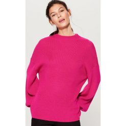 Sweter oversize z półgolfem - Różowy. Różowe bez kategorii Mohito, s. W wyprzedaży za 59,99 zł.