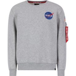 Bluza Alpha Industries Nasa 186304. Szare bluzy męskie Alpha Industries, xl, bez wzorów, z bawełny, bez kołnierzyka, bez rękawów, bez kaptura. W wyprzedaży za 279,00 zł.