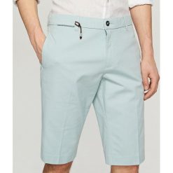 Spodenki i szorty męskie: Szorty chino slim fit - Niebieski