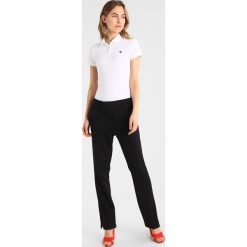 Bluzki, topy, tuniki: Abercrombie & Fitch CORE Koszulka polo white