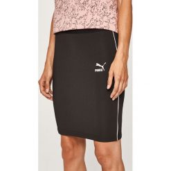 Puma - Spódnica. Czarne spódniczki damskie Puma, s, z elastanu, z podwyższonym stanem, mini, ołówkowe. W wyprzedaży za 149,90 zł.