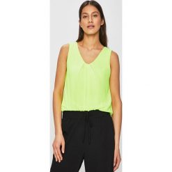Haily's - Top. Żółte bluzki damskie Haily's, s, bez wzorów, z poliesteru, z okrągłym kołnierzem. W wyprzedaży za 37,90 zł.