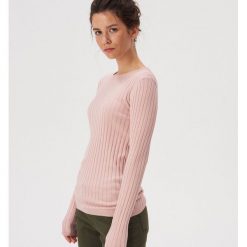 Sweter z fakturą w prążki - Różowy. Różowe swetry damskie Sinsay, s, bez wzorów, bez rękawów, bez kaptura. Za 39,99 zł.