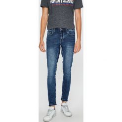 Only & Sons - Jeansy Spun. Niebieskie jeansy męskie marki Only & Sons, bez wzorów, z obniżonym stanem. W wyprzedaży za 89,90 zł.