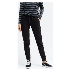 Feewear Spodnie Pantalona , czarny, rozmiar S. Czarne spodnie damskie Feewear, s. W wyprzedaży za 103,99 zł.