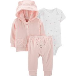 3-częściowy zestaw w kolorze jasnoróżowo-białym. Body niemowlęce Carter's. W wyprzedaży za 62,95 zł.