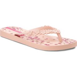 Japonki IPANEMA - Fashion Floral Fem 82397 Pink/Pink 21108. Różowe klapki damskie marki Ipanema, bez wzorów, z tworzywa sztucznego, bez obcasa. Za 74,99 zł.