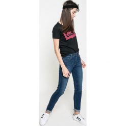 Levi's - Jeansy. Niebieskie jeansy damskie skinny marki Levi's®, s, z elastanu, z podwyższonym stanem. W wyprzedaży za 299,90 zł.
