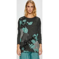 Desigual - Bluzka. Szare bluzki damskie Desigual, na co dzień, s, z nadrukiem, z elastanu, casualowe, z okrągłym kołnierzem, bez rękawów. W wyprzedaży za 179,90 zł.