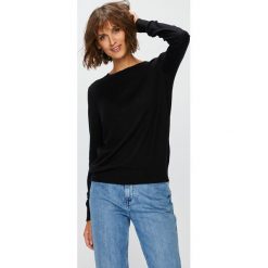 Vero Moda - Sweter. Czarne swetry klasyczne damskie marki Vero Moda, m, z bawełny, z okrągłym kołnierzem. W wyprzedaży za 79,90 zł.