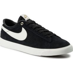 Buty NIKE - Sb Zoom Blazer Low Gt 704939 001 Black/Sail. Czarne półbuty męskie Nike, na co dzień, bez wzorów, ze skóry, klasyczne, bez zapięcia. W wyprzedaży za 259,00 zł.