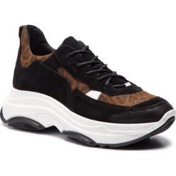 Sneakersy CARINII - B4861 H20-L46-M58-D40. Czarne sneakersy damskie marki Carinii, na co dzień, bez wzorów, ze skóry, bez obcasa, na płaskiej podeszwie, bez zapięcia. W wyprzedaży za 259,00 zł.