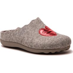 Kapcie MANITU - 320569 Grau 9. Szare klapki damskie Manitu, bez wzorów, ze skóry ekologicznej, bez obcasa. Za 139,00 zł.