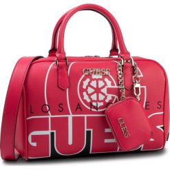 Torebka GUESS - Calista (LA) HWLA75 85060 PMU. Różowe torebki klasyczne damskie Guess, z aplikacjami, ze skóry ekologicznej, klasyczne, bez dodatków. W wyprzedaży za 529,00 zł.