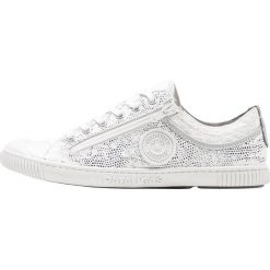 Trampki damskie slip on: Pataugas BISK Tenisówki i Trampki white