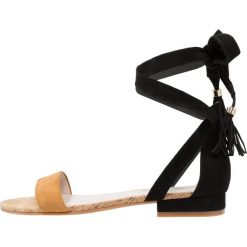 Rzymianki damskie: Kenneth Cole New York VALEN Sandały umber/black