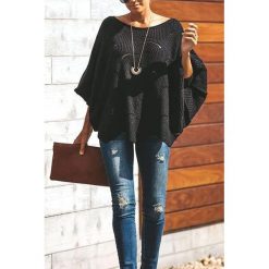 Sweter IMELDA BLACK. Czarne bluzy damskie Sweter IMELDA BLACK, uniwersalny, bez wzorów. W wyprzedaży za 79,00 zł.