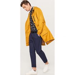 Wzorzysta koszula regular fit - Granatowy. Niebieskie koszule męskie Reserved, m, bez wzorów, bez kołnierzyka, bez rękawów. W wyprzedaży za 69,99 zł.