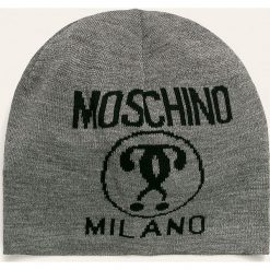 Moschino - Czapka. Szare czapki damskie MOSCHINO, na zimę, z wełny. W wyprzedaży za 159,90 zł.