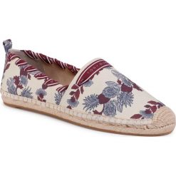 Espadryle TORY BURCH - Grosgrain Whipstitch 71649 Imperial Garnet Wonderland Vine 990. Brązowe espadryle damskie Tory Burch, bez wzorów, ze skóry ekologicznej, bez obcasa, na płaskiej podeszwie. Za 979,00 zł.