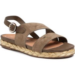 Espadryle WRANGLER - Malaga Alma WL01502A Military 020. Zielone espadryle damskie Wrangler, bez wzorów, ze skóry ekologicznej, bez obcasa. W wyprzedaży za 179,00 zł.