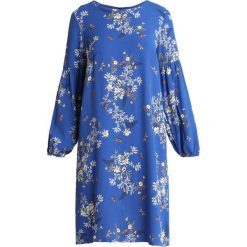 Cream BELLA DRESS Sukienka letnia galaxy blue. Niebieskie sukienki damskie marki Cream, na lato, bez wzorów, z wiskozy, bez kołnierzyka, bez rękawów. Za 379,00 zł.