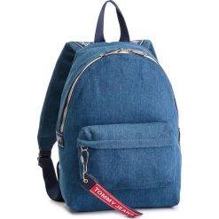 Plecak TOMMY JEANS - Tju Logo Tape Mini Backpack Denim AU0AU00673 904. Niebieskie plecaki męskie Tommy Jeans, bez wzorów, z jeansu. W wyprzedaży za 239,00 zł.