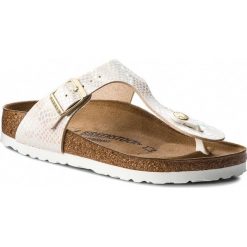 Japonki BIRKENSTOCK - Gizeh Bs 0847433 Shiny Snake Cream. Brązowe klapki damskie Birkenstock, bez wzorów, ze skóry ekologicznej, bez obcasa. W wyprzedaży za 199,00 zł.