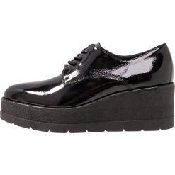 Janet Sport Oksfordki grace black. Czarne jazzówki damskie Janet Sport, z materiału, sportowe. Za 669,00 zł.