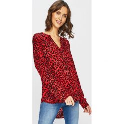 Only - Bluzka. Czerwone bluzki damskie ONLY, na co dzień, bez wzorów, z wiskozy, casualowe, ze stójką, z krótkim rękawem. W wyprzedaży za 89,90 zł.