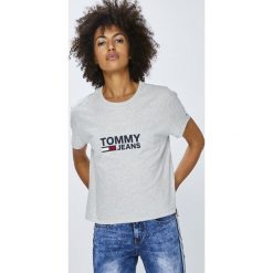 Tommy Jeans - Top. Szare topy damskie Tommy Jeans, l, z nadrukiem, z bawełny, z okrągłym kołnierzem. Za 159,90 zł.