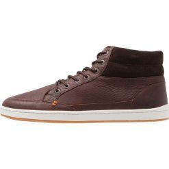 HUB MARK MID 2.0 MERLINS Sneakersy wysokie dark brown/off white/darkgum. Pomarańczowe sneakersy męskie marki HUB, bez wzorów, ze skóry, bez zapięcia. Za 509,00 zł.