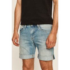 Pepe Jeans - Szorty jeansowe Cane. Niebieskie spodenki i szorty męskie Pepe Jeans, bez wzorów, z elastanu, casualowe. W wyprzedaży za 249,90 zł.