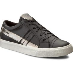 Sneakersy DIESEL - D-String Plus W Y01323 P0894 H5946 Black/Platinum. Czarne półbuty damskie Diesel, ze skóry. W wyprzedaży za 419,00 zł.