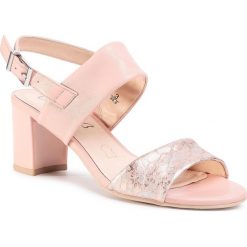Sandały CAPRICE - 9-28302-24 Rose Comb 926. Różowe klapki damskie Caprice, bez wzorów, ze skóry, bez obcasa, na obcasie. Za 249,00 zł.