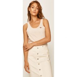Levi's - Top. Czerwone bluzki damskie Levi's®, s, bez wzorów, z bawełny, z okrągłym kołnierzem. W wyprzedaży za 79,90 zł.