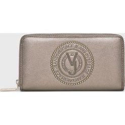 Portfele damskie: Versace Jeans - Portfel