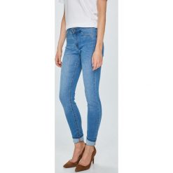 Jacqueline de Yong - Jeansy Ella. Niebieskie boyfriendy damskie Jacqueline de Yong. Za 119,90 zł.